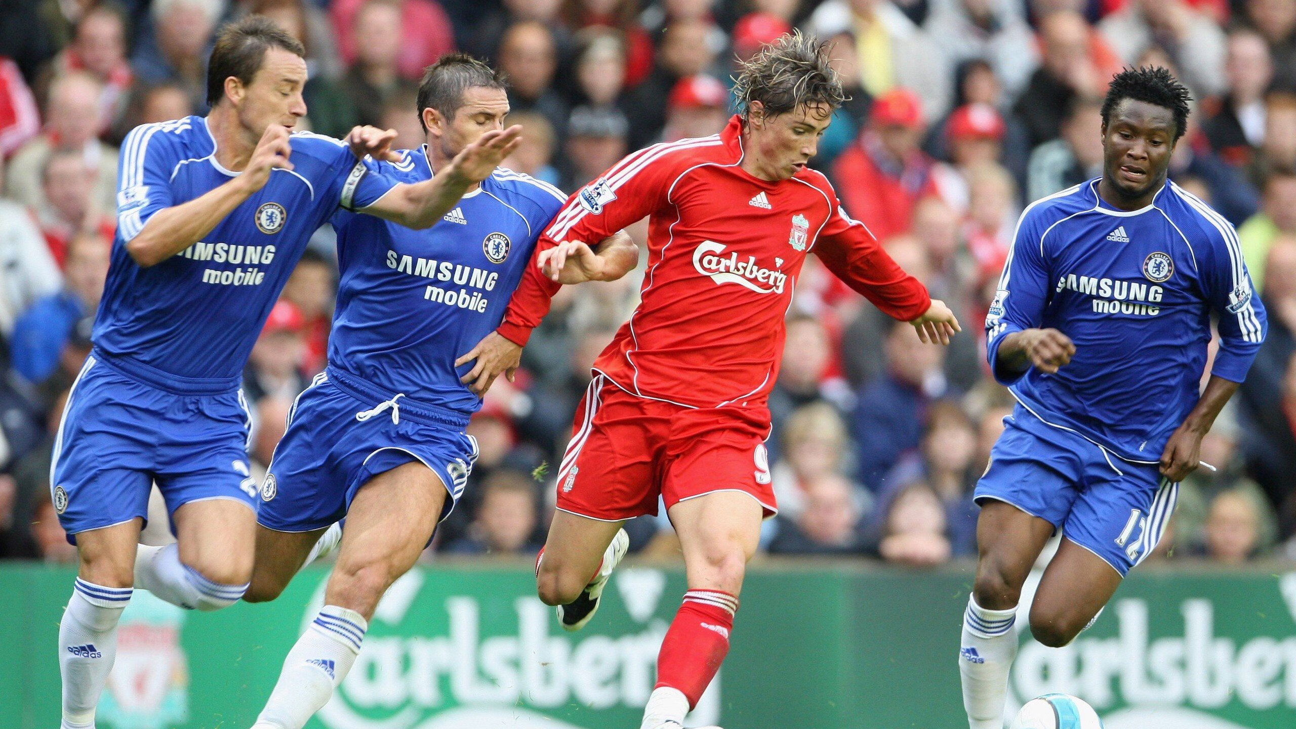 爱游戏体育app-中超保级悬念揭晓一半！长春亚泰提前降级，最后一席生死末轮定